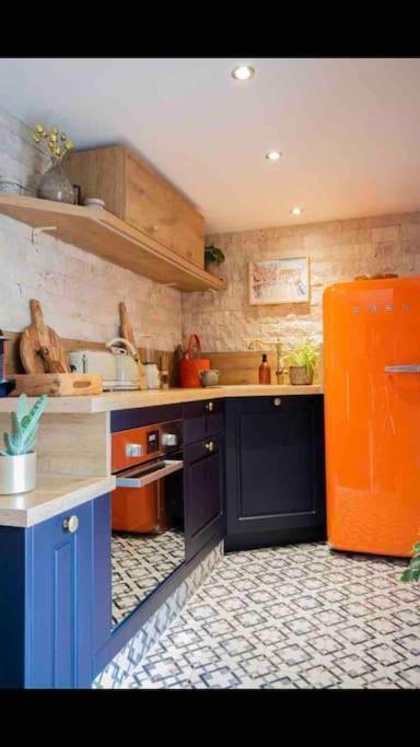Le Loft Des Hospices : Centre/Parking/Vueriviere Apartment Beaune  Luaran gambar