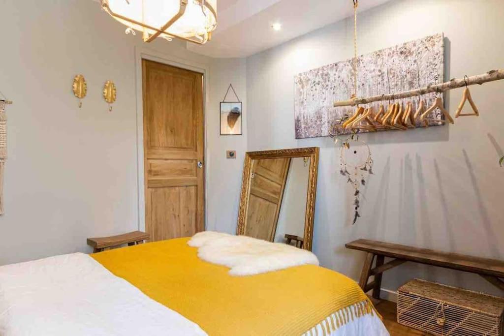 Le Loft Des Hospices : Centre/Parking/Vueriviere Apartment Beaune  Luaran gambar